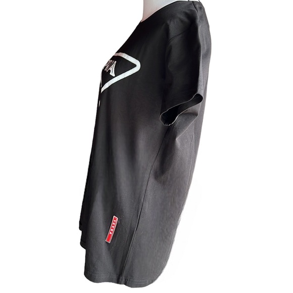 🔺Prada-Milano Woman T-Shirt 🔺 - Picture 6 of 9